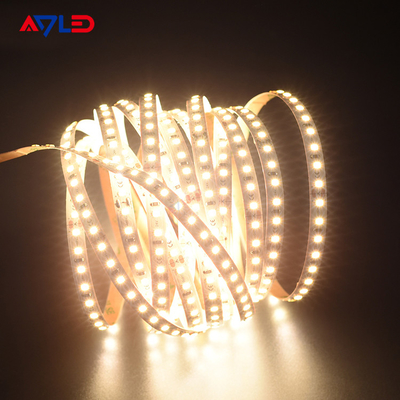 IP65 hohe Kriteriumbezogene Anweisung LED Luces Led Strip Lights 2835 24V warmes weißes 3000K im Freien für Raum