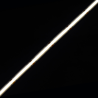 COB LED Streifen mit 528 Chips 8mm Breite und 3000k 4000k und 6500k Farboptionen für Vorhang-Billboard