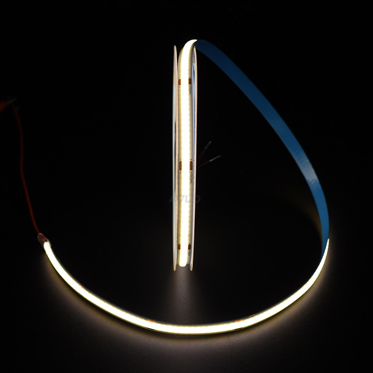 320 LEDs Flexible COB LED Streifenlicht in 3000K/4000K/6500K CE und RoHS zertifiziert 24V/12V