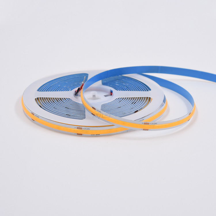 12V/24V 320Leds 8w/m Flexible Cob Led Strip Für kommerzielle Dekoration